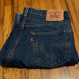 ✨Vintage✨ Levi’s 501